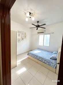 Condominium For Rent in Koi Kinrara