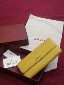 VINTAGE BALLY Yellow wallet, leather - 20  years