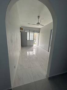 Apartment For Rent in Flat Proton