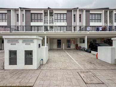 Townhouse For Sale in Sepang,SGR