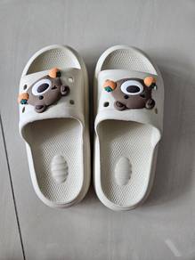 kids shoe 