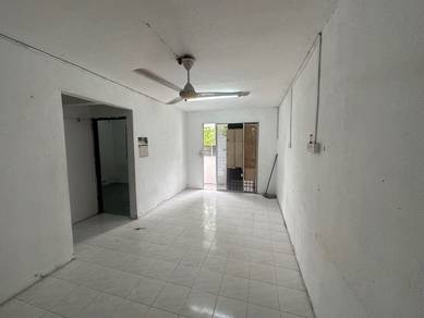 Flat For Sale in Taman Mengkudu Flat