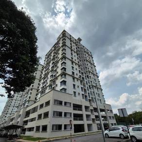 Condominium For Sale in Kristal View