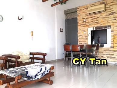 Condominium For Rent in Eden Fairway