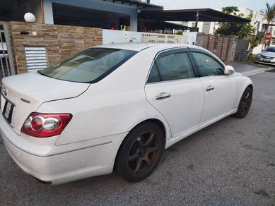 Toyota Mark X in Horizon Hills, JHR