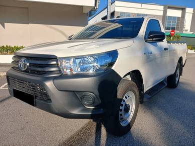 Toyota Hilux MT in Klang, SGR