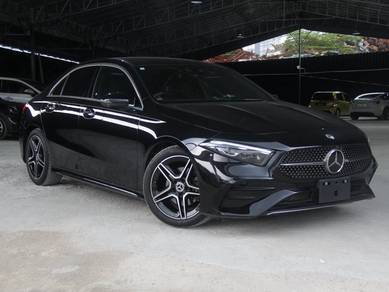Mercedes Benz A180 180 TURBO AMG (CBU) in Puchong, SGR