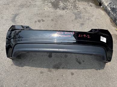 No 21-9-2 Toyota Prius Zvw30 Rear Bumper Japan