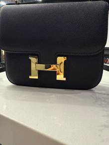 Sling handbag