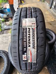 215 45 18 bridgestone re005 mazda 3 wish