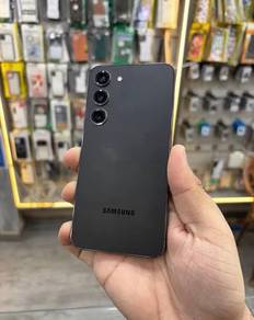Samsung galaxy s23 8gb ram and 256gb storage