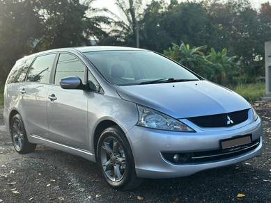 Mitsubishi Grandis in Seri Manjong, PRK