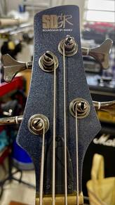 Ibanez lefthanded sdgr 4 string bass guitar