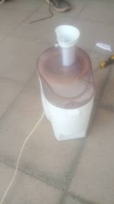 Philip Juices Maker Extractor Blender