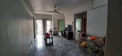 Condominium For Rent in Teratai Mewah Condominium