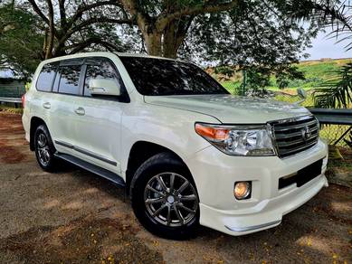 Toyota Land Cruiser AX in Sungai Besi, KUL