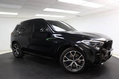 BMW X5 xDRIVE45e M SPORT in Shah Alam, SGR