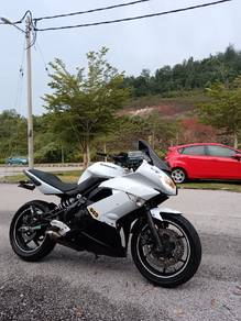 Kawasaki ER-6f