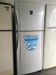 Refrigerator Peti Sejuk Ais Sharp Fridge Freezer