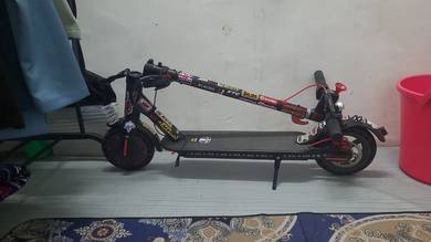 Electric scooter