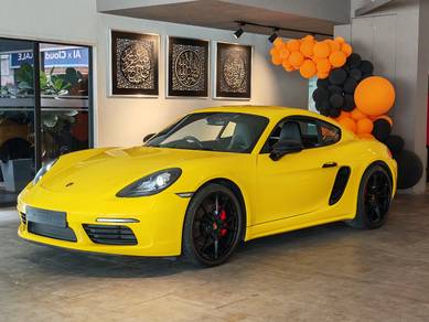 Porsche 718 CAYMAN in Damansara Jaya, SGR