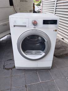 Electrolux heat pump dryer pengering baju 9.0-k