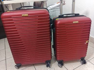 lagguge for sell red color 行李箱出售 palm spring 
