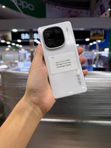 iqoo 12 5g ram16gb/512gb snapdragon 8gen3