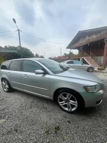 Volvo V50 T5 in Shah Alam, SGR