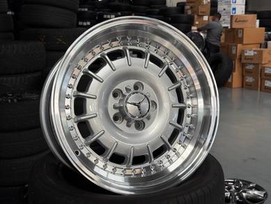 NEW 17 Mercedes Barock Rim 190E R129 R172 W202
