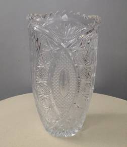 3501 Large crystal vase