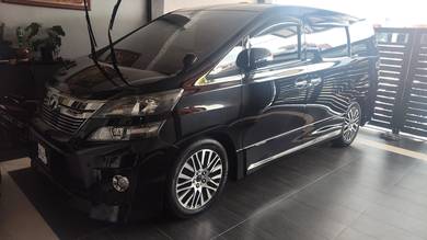 Toyota Vellfire Z G-EDITION in Pokok Mangga, MLK