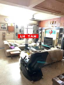 2-storey Terraced House For Sale in Tanjung Bungah,PNG