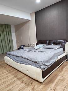 king size bed frame &mattress