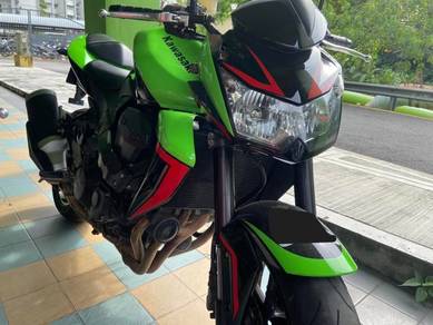 Kawasaki Z750R