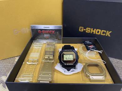 Casio G-SHOCK DWE-5600HG-1 (Gold Series)