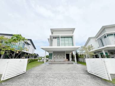 Bungalow House For Sale in Nilai,NSN