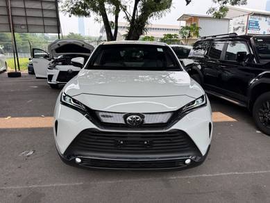 Toyota Harrier Z in Cheras, KUL