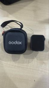 Godox X3S touchscreen TTL wireless flash trigger