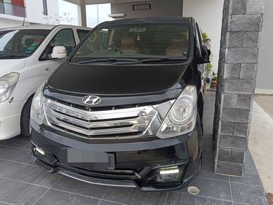 Hyundai Grand Starex ROYALE DELUXE in Bertam, PNG