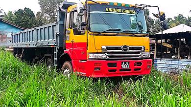 Hino FN1K steel tipper