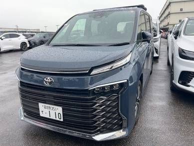 2022 Toyota Voxy S-Z