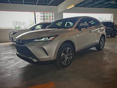 Toyota Harrier LUXURY in Desa Petaling, KUL