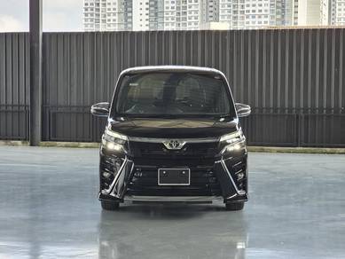 Toyota Voxy ZS KIRAMEKI III in Johor Bahru, JHR