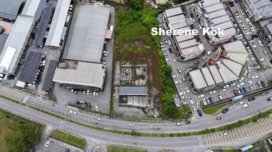 Others Land in Kuching, SWK