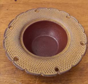 cast iron round trinket dish brown