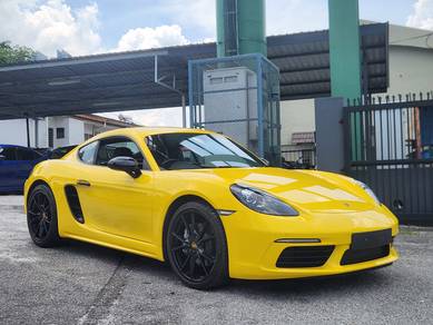 Porsche 718 CAYMAN in Damansara Kim, SGR