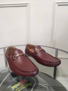 Kasut casual 9 uk (28cm) 