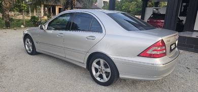 Mercedes Benz C200 200 K AVANTGARDE (CBU) in Pasir Puteh, KTN