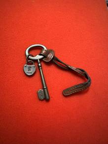 Fossil Key Hang Tag
